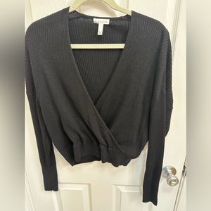 Leith black sweater size S